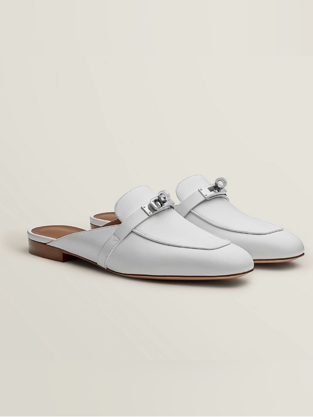 Hermes oz mule in white